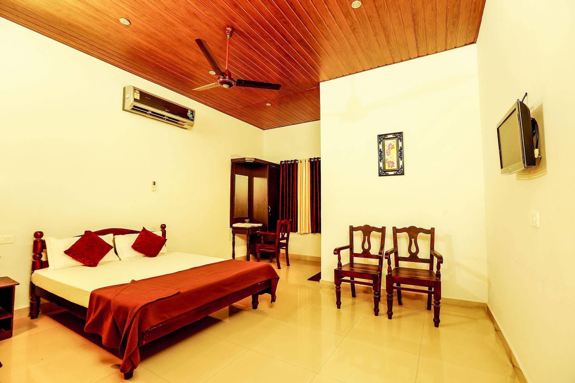 Baywatch Beach Resort Alappuzha Εξωτερικό φωτογραφία