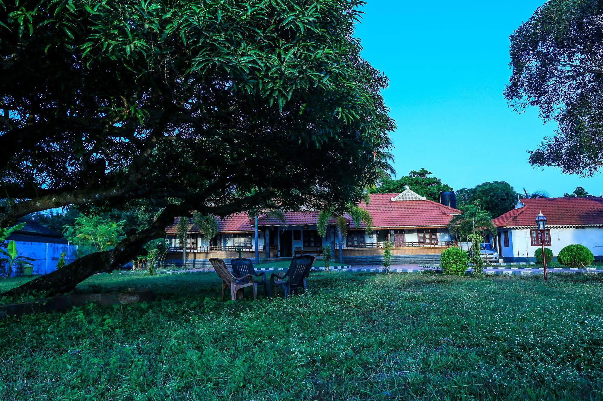 Baywatch Beach Resort Alappuzha Εξωτερικό φωτογραφία
